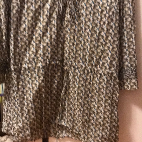 Top - Picture 2 of 5